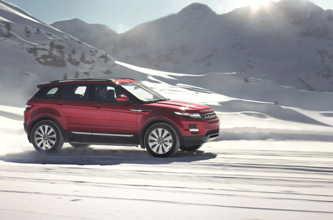 Evoque_exterior_red_side